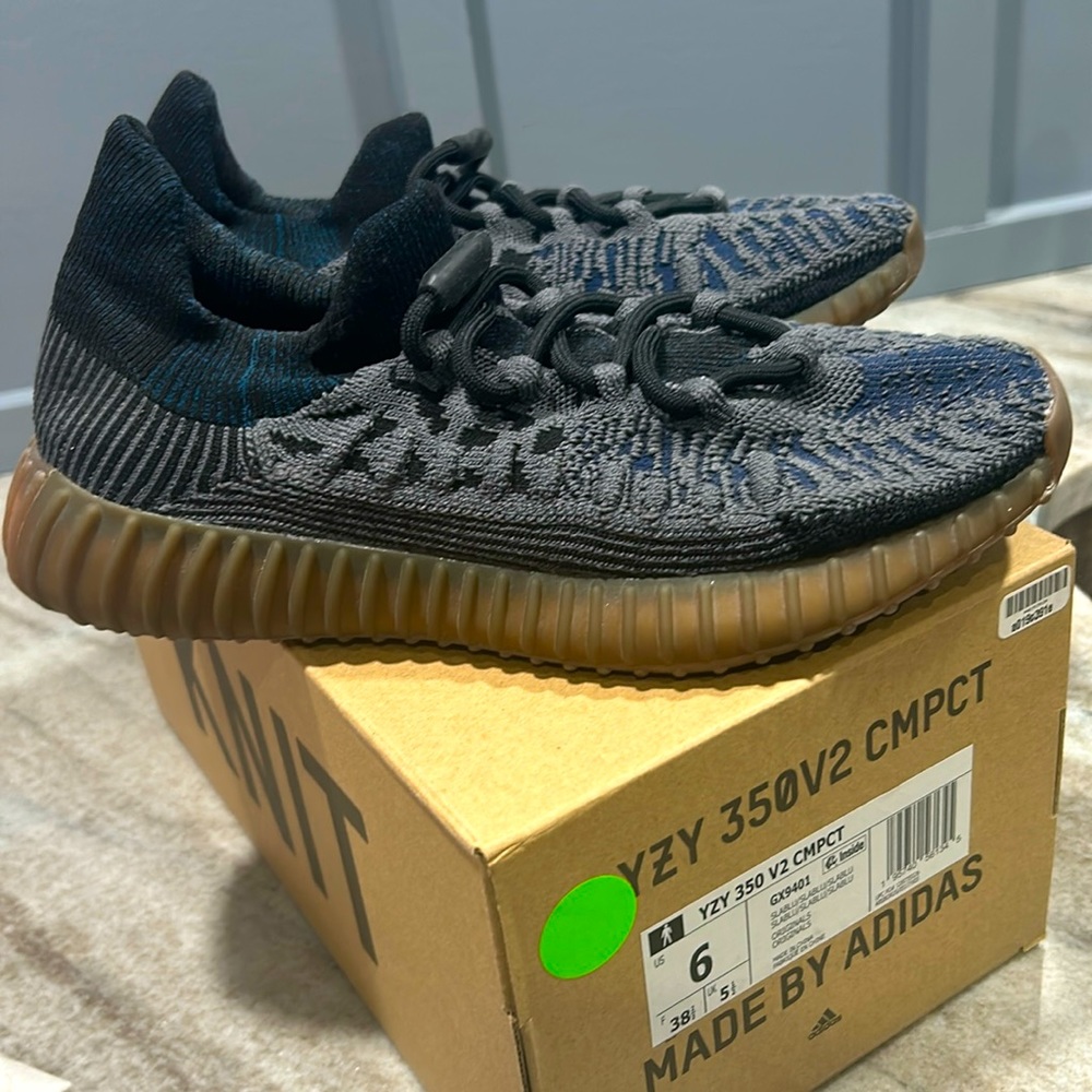 New Yeezy Boost 350 Slate Blue Knit!